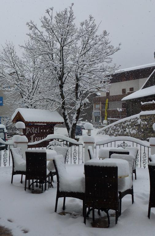 Hotel Laurino Pozza di Fassa Exterior photo