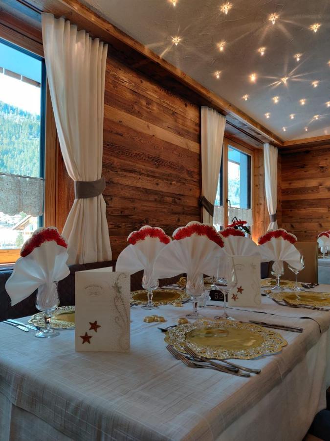 Hotel Laurino Pozza di Fassa Exterior photo